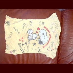 Girls snoopy print shirt